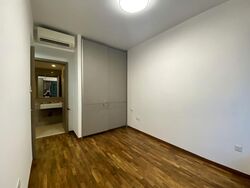 The Palette (D18), Condominium #587647961